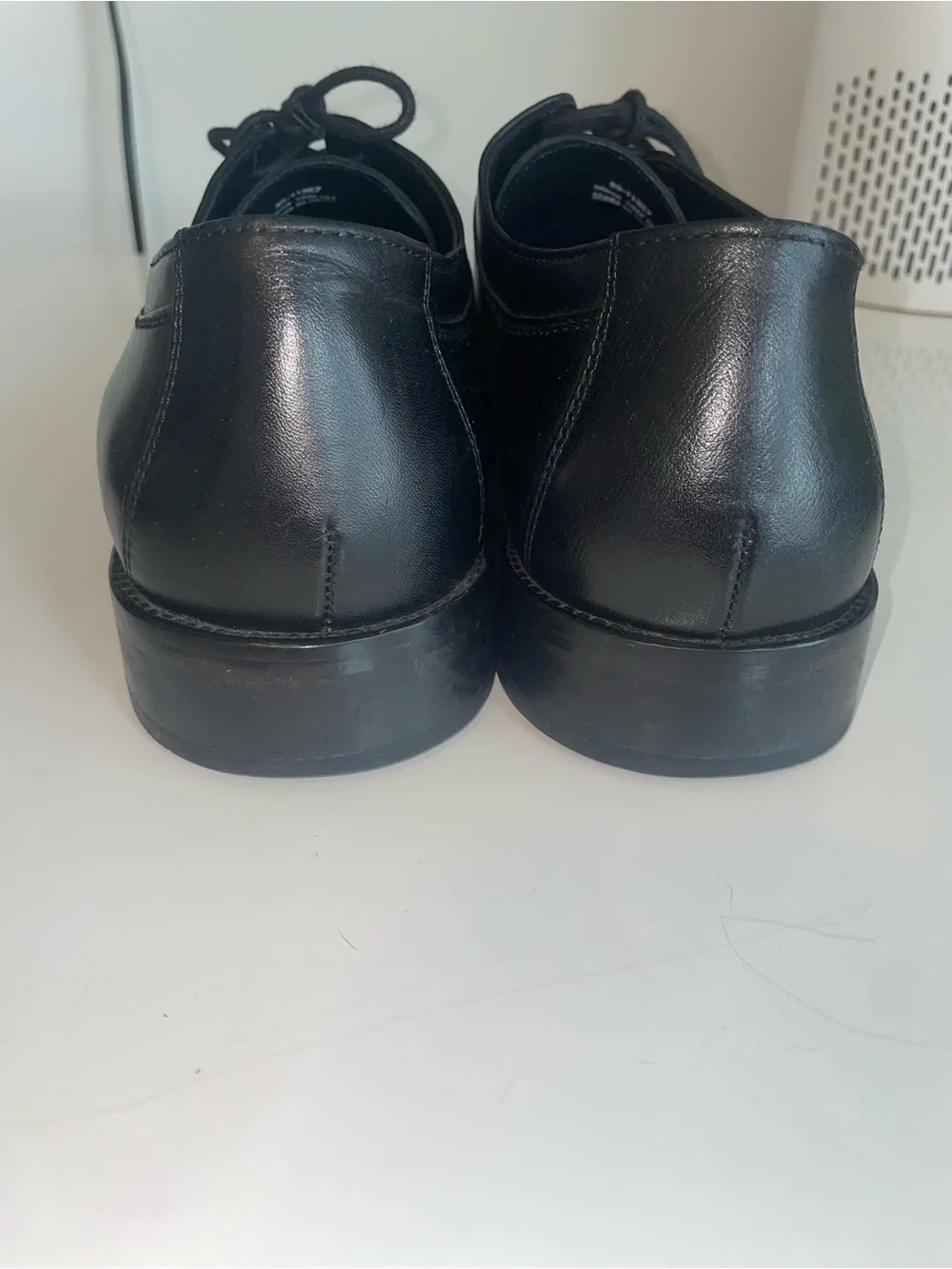 Johnston & Murphy Black Leather Lace-Up Oxfords